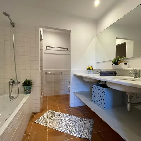 Hostel Bcn Private - Arc De Triomf Sj *